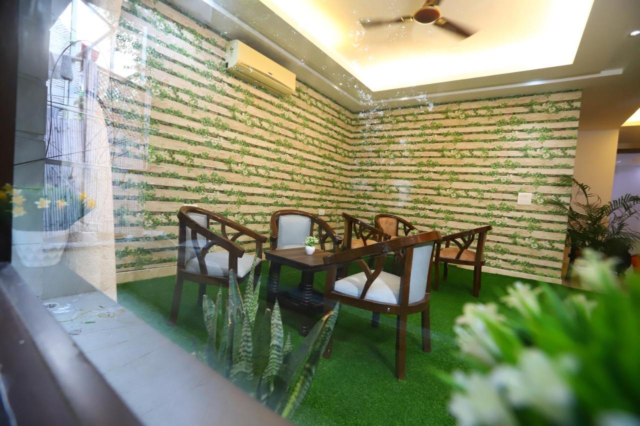 Hotel Nature View Green Park Metro Couple Friendly New Delhi Ngoại thất bức ảnh