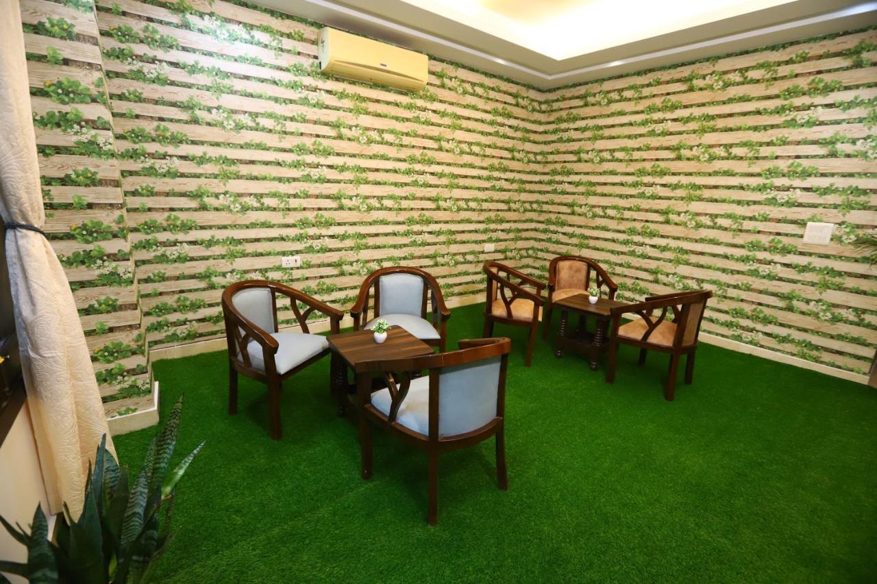 Hotel Nature View Green Park Metro Couple Friendly New Delhi Ngoại thất bức ảnh